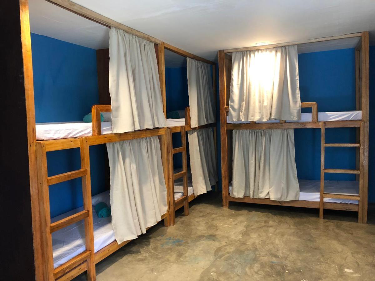 Coco Pod Siargao Hostel General Luna  Εξωτερικό φωτογραφία